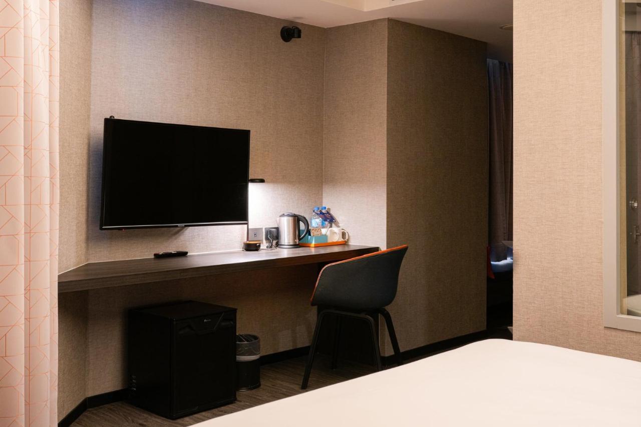 Holiday Inn Express Kaohsiung Love River By Ihg المظهر الخارجي الصورة