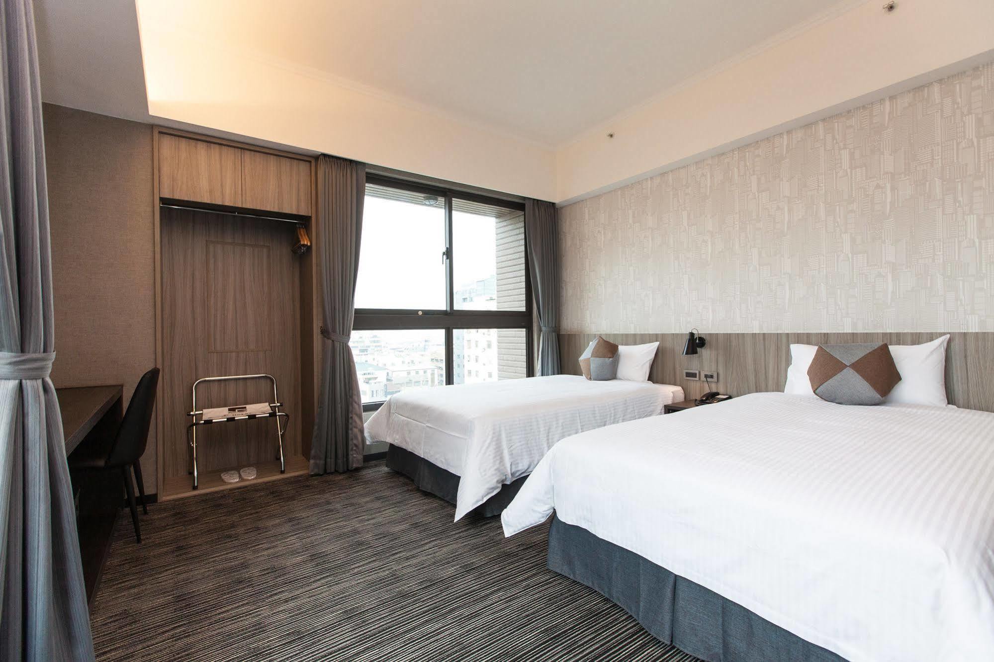 Holiday Inn Express Kaohsiung Love River By Ihg المظهر الخارجي الصورة